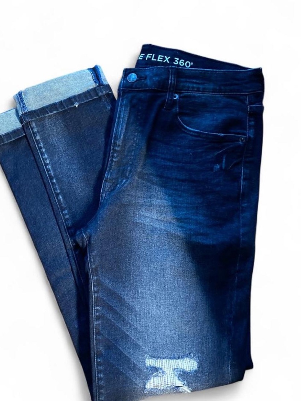 Arizona Jean Co. Men's Advance Flex 360 Distressed Jeans.